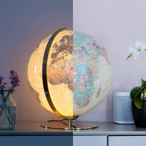 Royal Hand-laid 40cm Illuminated Globe